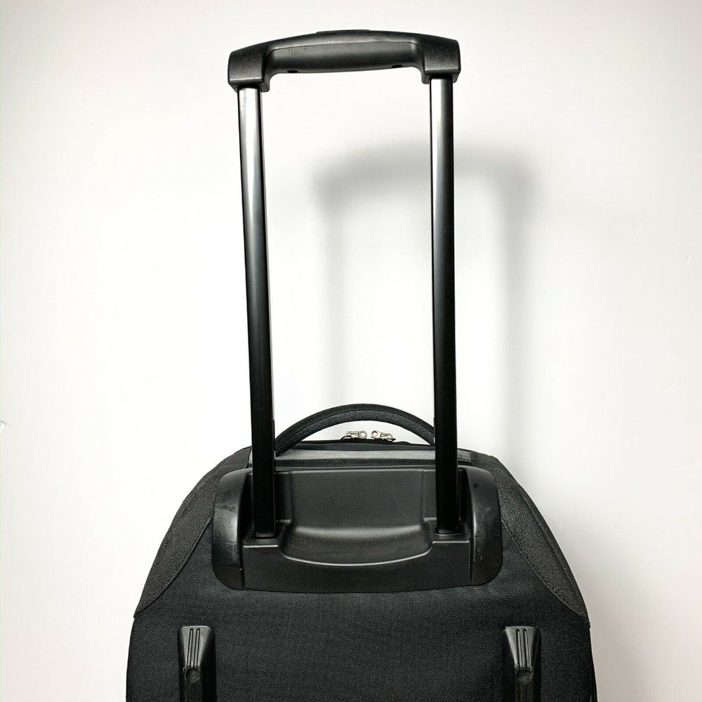 NEW Oakley MOPAR Medium Black Rolling Suitcase - Picture 8 of 8